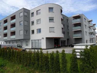 Dream Hotel Hotels in Селниця-Щитар'євська