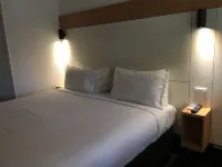 Ibis Budget Enfield Hotel a Campsie