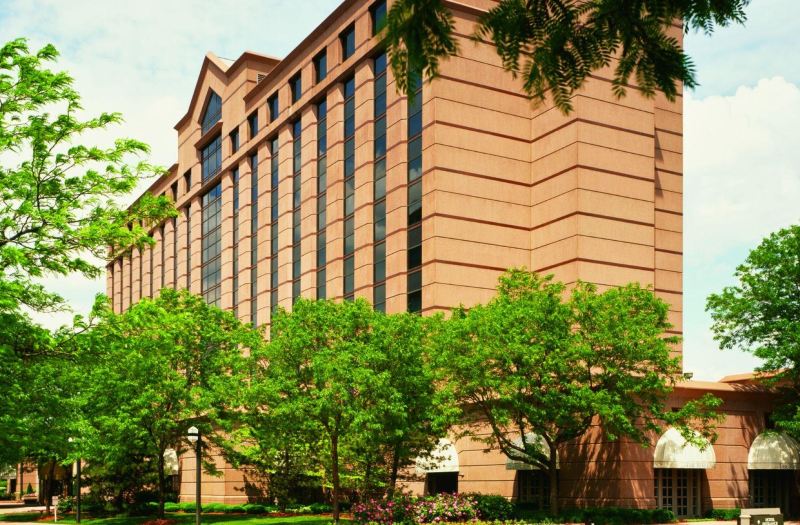 hotels in dearborn michigan