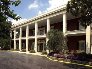 The Inn at Stone Mountain Park