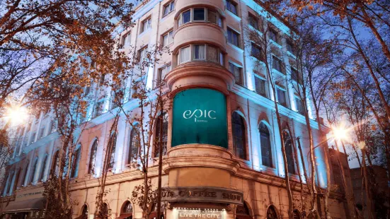 Epic Hotel Villa Mercedes