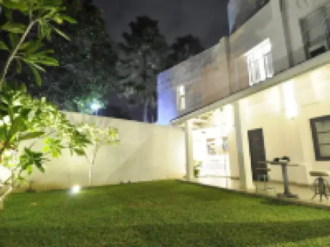 Clock Inn Dehiwala Hotels in Dehiwala-Mount Lavinia