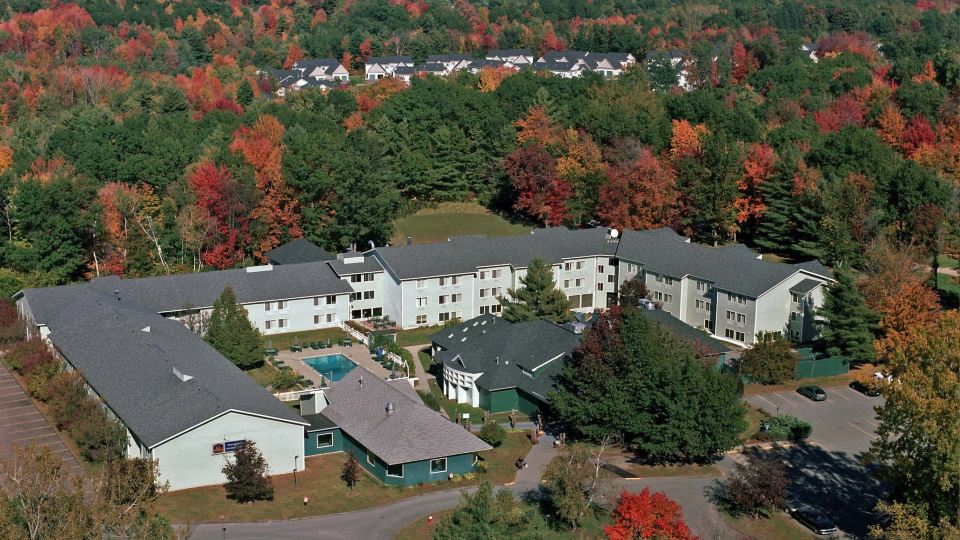 Best Western Plus Windjammer Inn Conference Center