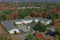 Best Western Plus Windjammer Inn  Conference Center Các khách sạn ở South Burlington