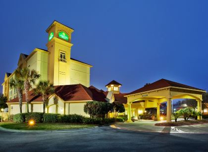 La Quinta Inn & Suites by Wyndham Panama City