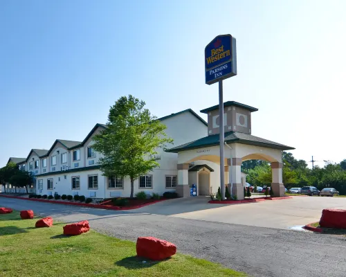 Best Western Parsons Inn Hotels in Parsons