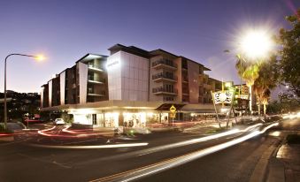 Grand Hotel and Apartments Townsville