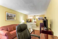 Clarion Pointe Statesville - 2-Star