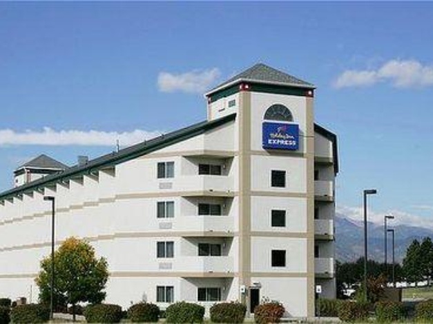 Holiday Inn Express Colorado Springs Airport, an Ihg Hotel