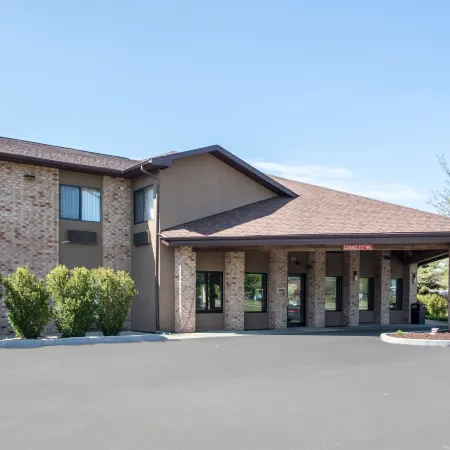 Quality Inn & Suites Sun Prairie Madison East