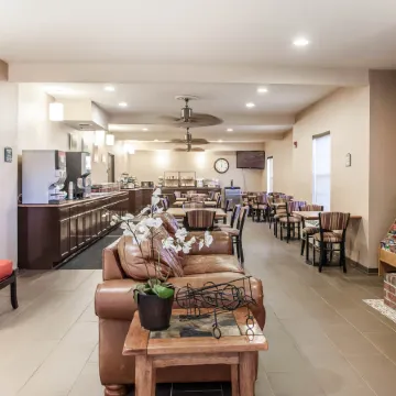 Comfort Inn & Suites St Louis - Chesterfield