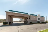 クオリティイン クラークスデール