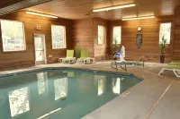 Comfort Suites Linn County Fairground and Expo - Swimmingpools
