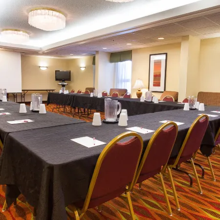 Drury Inn & Suites Terre Haute
