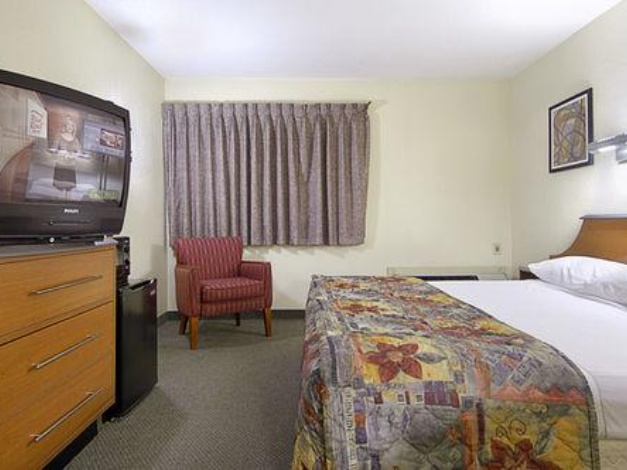 Red Roof Inn Plus+ South Deerfield - Amherst