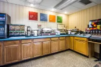 Comfort Inn - breakfast