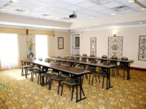 La Quinta Inn & Suites by Wyndham Dublin Hotels in Dublin