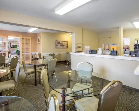 Quality Inn Downtown Отели рядом с достопримечательностью «Pioneer Memorial Museum»