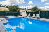 ควอลิตี้อินน์ พาราไดส์ครีก