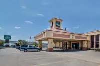 Ramada by Wyndham Odessa Near University of Texas Permian Hotels in Odessa