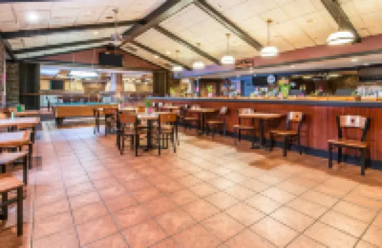 Quality Inn & Conference Center 서머셋 타운쉽 호텔