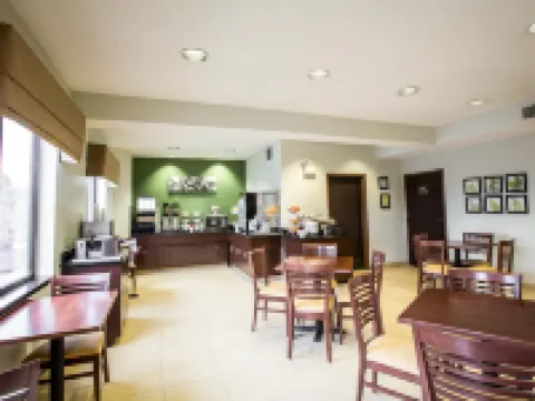 Sleep Inn & Suites Kingsport TriCities Airport Hotels in Sullivan County