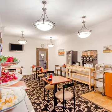 Aggie Inn, Ascend Hotel Collection