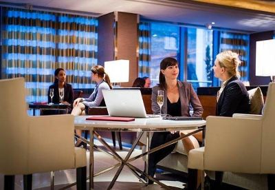 ビジネスセンター マリオット エグゼクティブ アパートメンツ ロンドン ウェスト インディア キーの写真