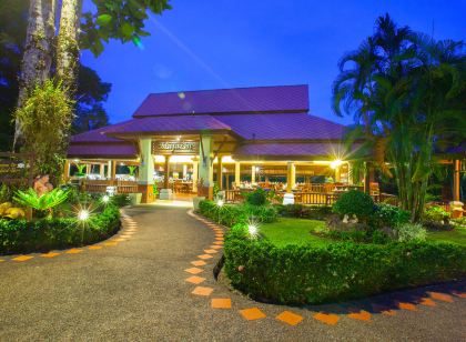 Khaolak Bayfront Resort