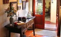 Goblin's Mead Hotel a Edgemead