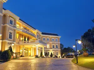 Dalat Edensee Lake Resort & Spa