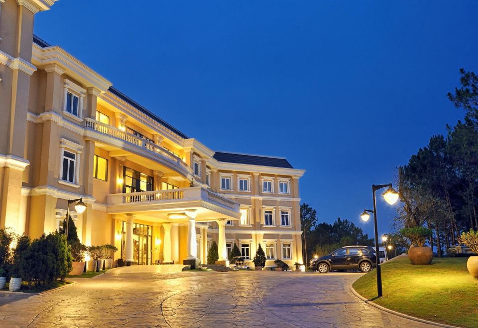 1. 달랏 에덴시 레..