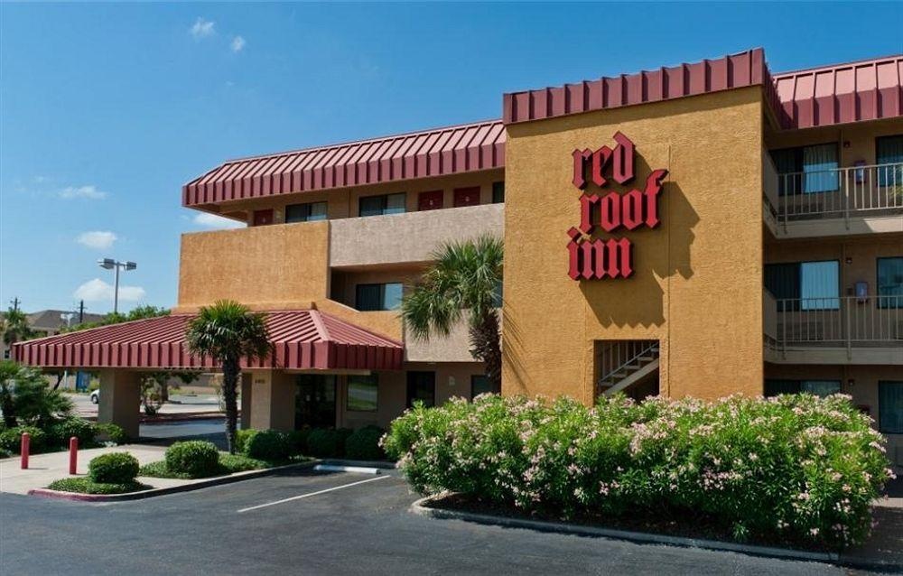 Red Roof Inn Corpus Christi South