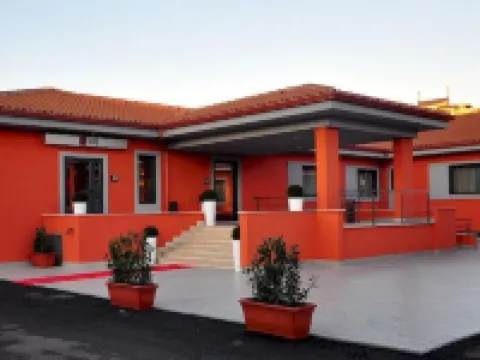 託爾維爾戛塔325號酒店 鄰近Sanctuary of Our Lady of Fatima的酒店