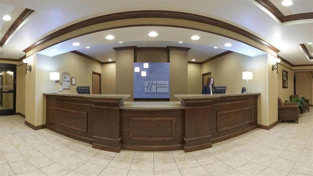 Holiday Inn Express Hotel & Suites Mattoon, an Ihg Hotel