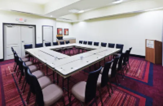 達拉斯樂福費爾德拉昆塔温德姆套房酒店