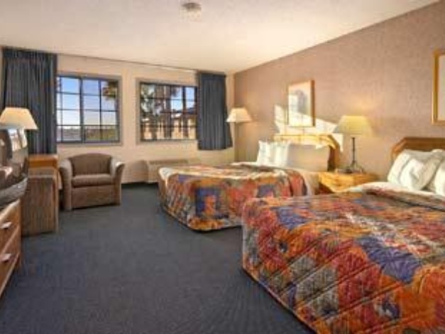 Days Hotel by Wyndham Mesa Near Phoenix