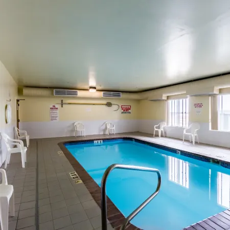 Quality Inn & Suites Omaha Chalco