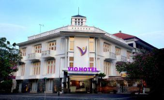 Vio Surapati Bandung