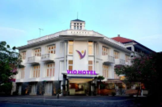 Vio Surapati Bandung