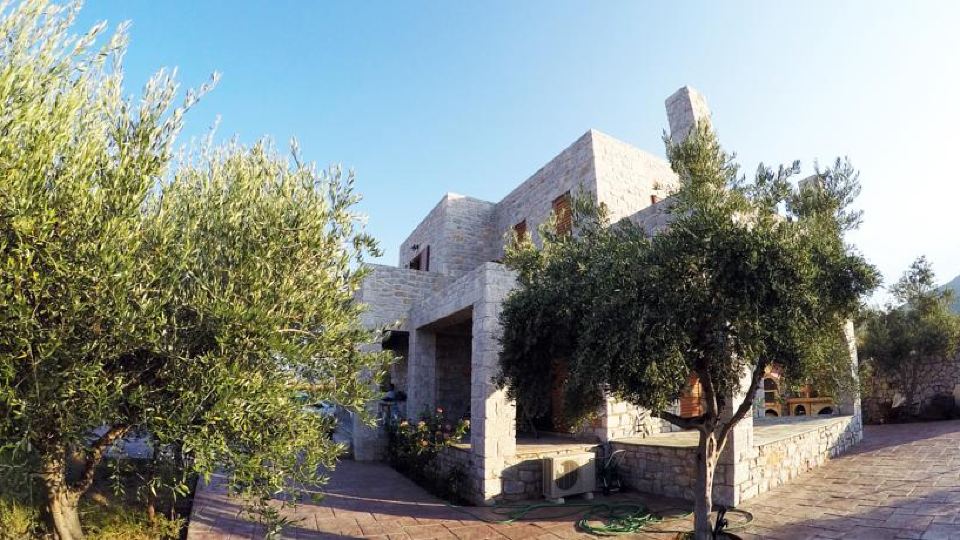 Xifias Stonehouse