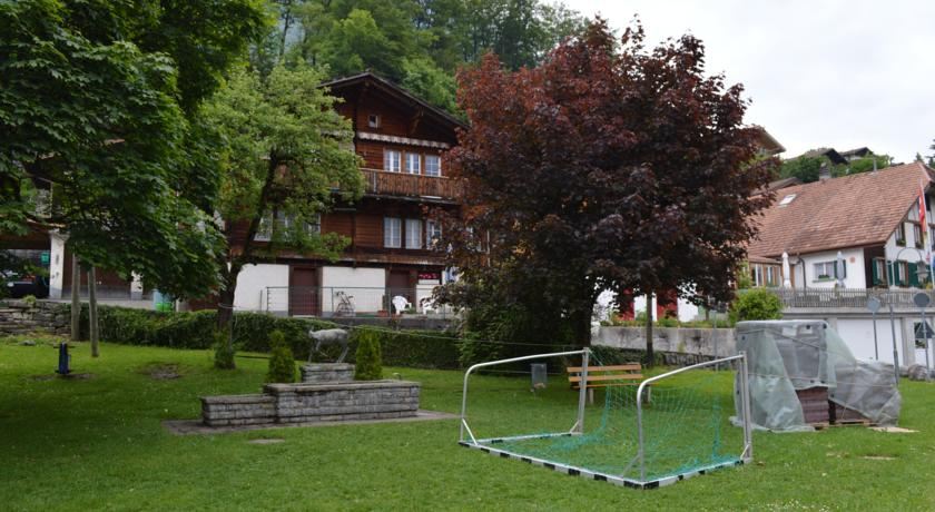 Lakeside Apartment - Housity