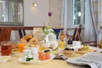 HOTEL DER LINDENHOF - Frühstück