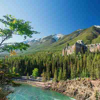 Fairmont Banff Springs Hotel Exterior