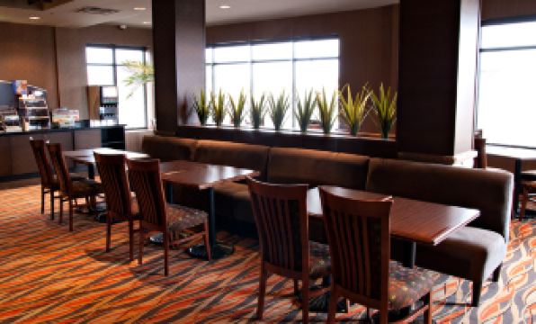 Holiday Inn Express PEMBROKE by IHG