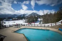 Lizard Creek Lodge - Parkering