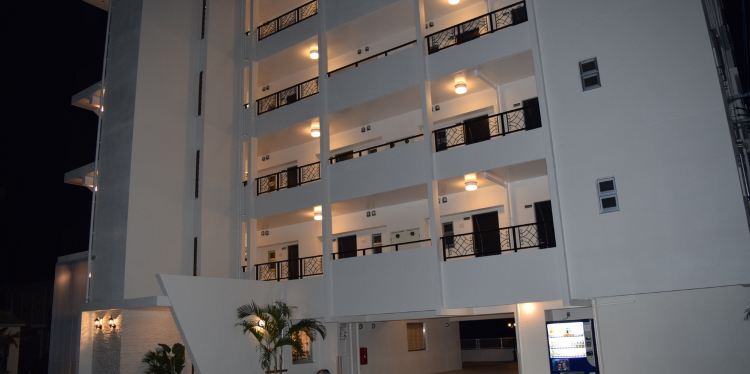 ウィステリア コンドミニアム リゾートの写真 22年の部屋 お風呂 レストランと食事の写真 Trip Com