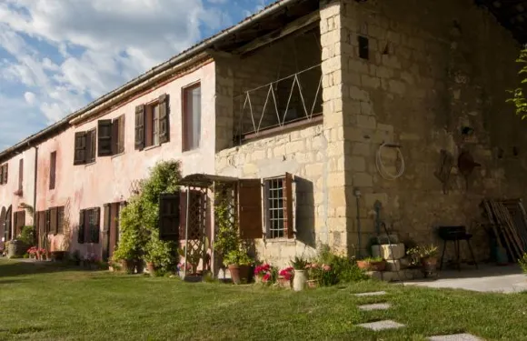 卡希納羅莎住宿加早餐酒店
