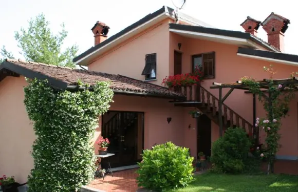 諾納杜農莊酒店