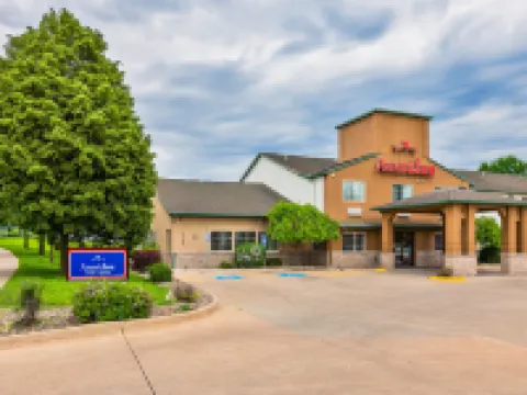 AmericInn by Wyndham des Moines Airport Hotels in Des Moines